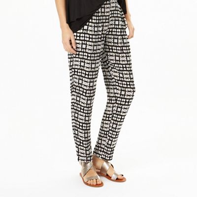 Phase Eight Black And Stone Justyne Print Soft Trousers